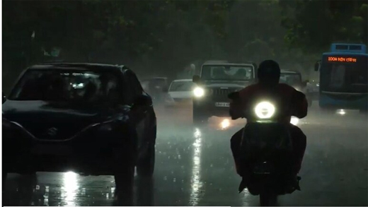 Delhi rain